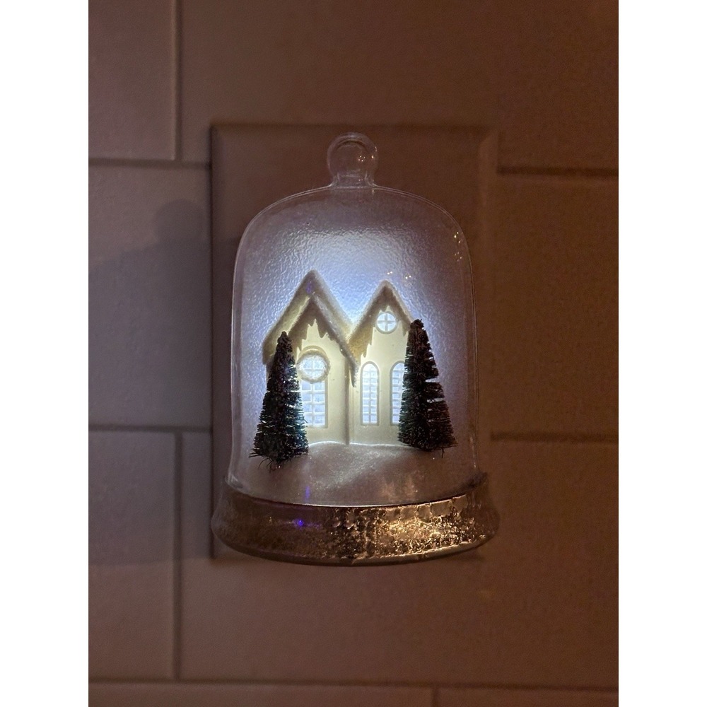 Yankee Candle Twinkle Home ScentPlug Diffuser - Light Up   **NEW**